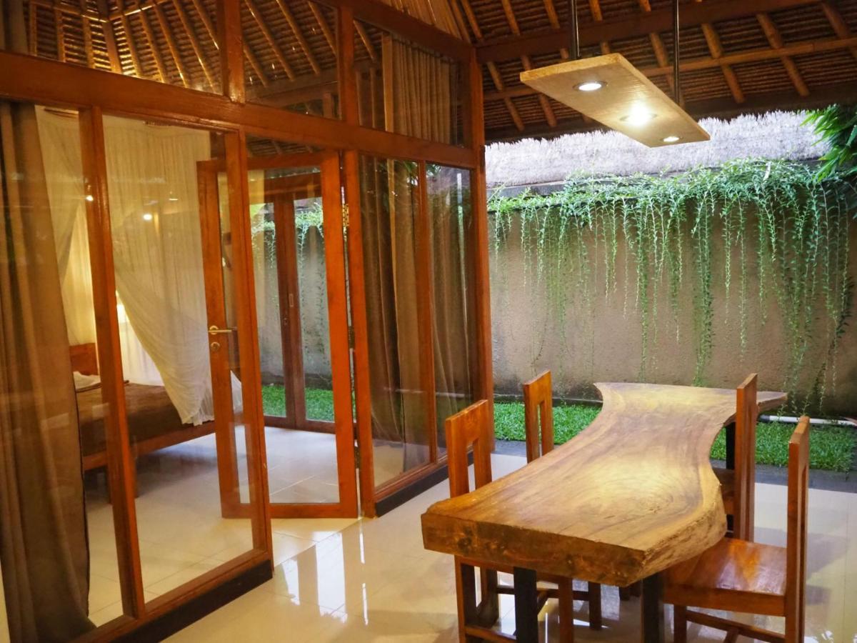 De Dalam Villa Ubud Экстерьер фото