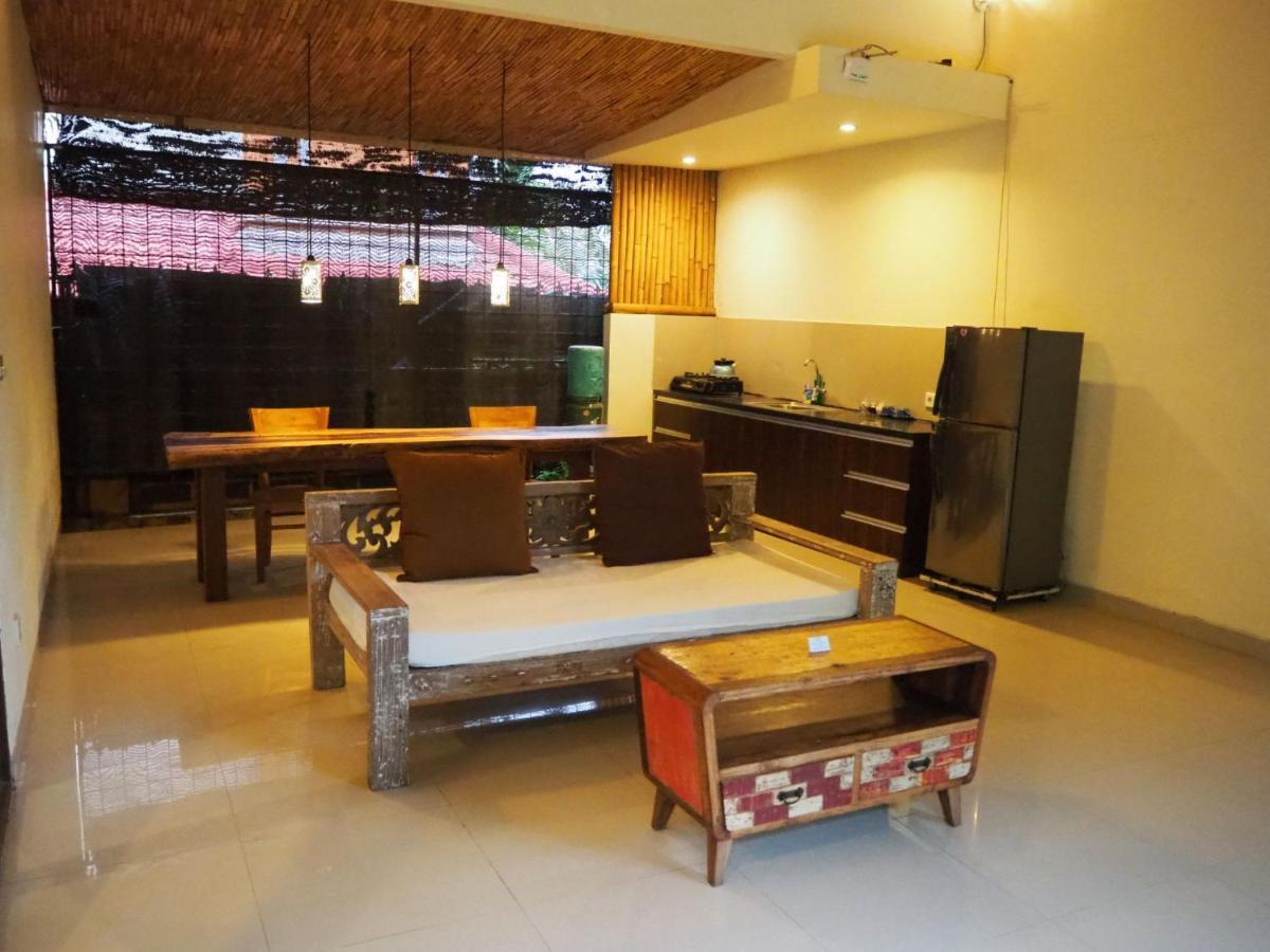 De Dalam Villa Ubud Экстерьер фото